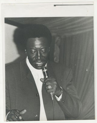 Item #8079 Joe Williams - Contemporary photograph